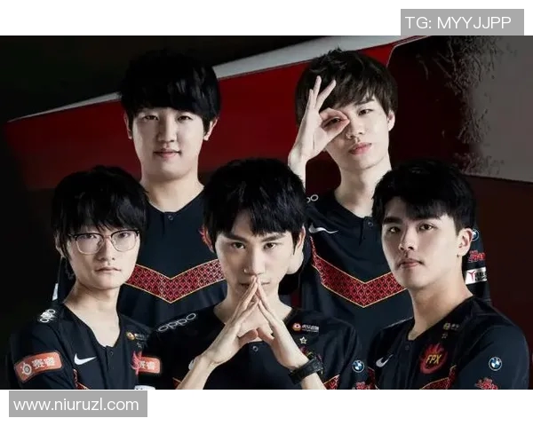 深入剖析FPX战队在CSGO比赛中的团队协作与战术配合技巧实时数据