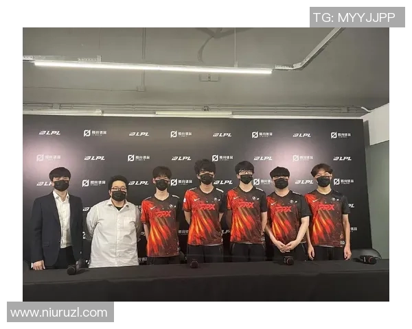 esports数据职业联赛特别报道FPX逆境奋战的荣耀与坚持之路